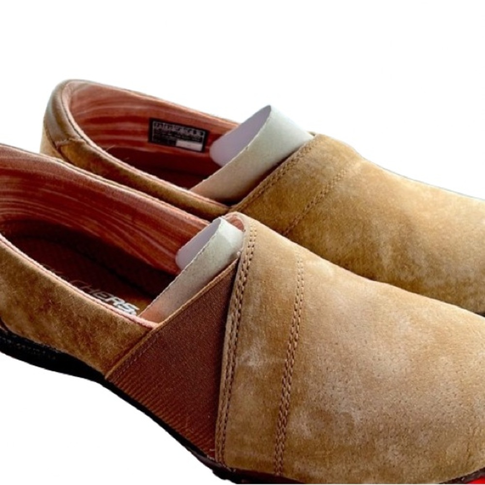 Women’s Skechers Air Cooled Memory Foam Relaxed Fit size 7.5 Moccasin